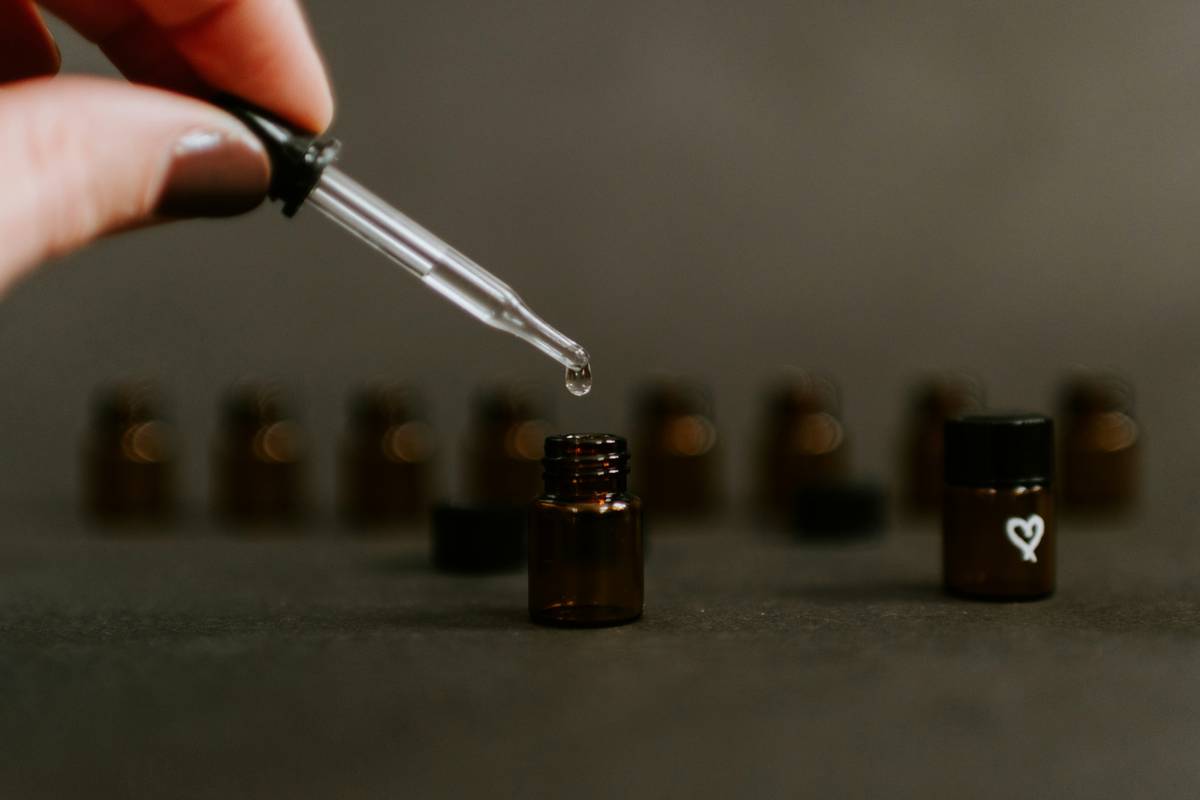 Can Aromatherapy Oil Skincare Body Scar Stretch Routines Actually Work? An Expert’s Honest Breakdown
