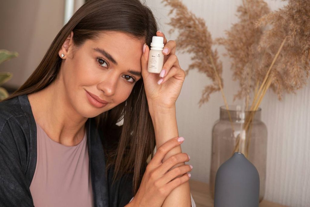 Moisturizing Oil How to Use Bio: Your Skin’s Secret Weapon, Decoded
